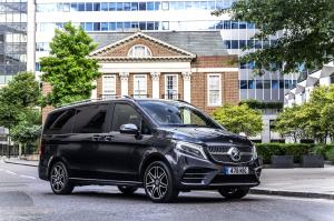 2019 Mercedes-Benz V220 d Lang AMG Line